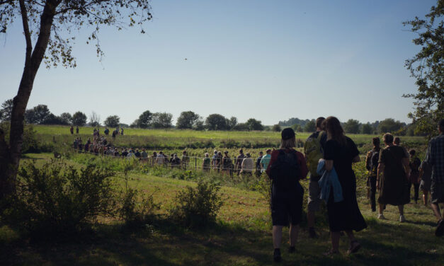 En fremtidig Folkefælled, trampesti og grobrundfor lokale fælleskaber i landskabet